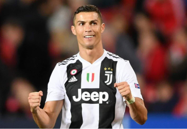 米体记者：我对迈尼昂续约进展很意外，两三个月前还不太可能