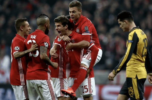 湖人91-107不敌马刺 球员评价：东契奇优秀，2人及格，7人崩盘