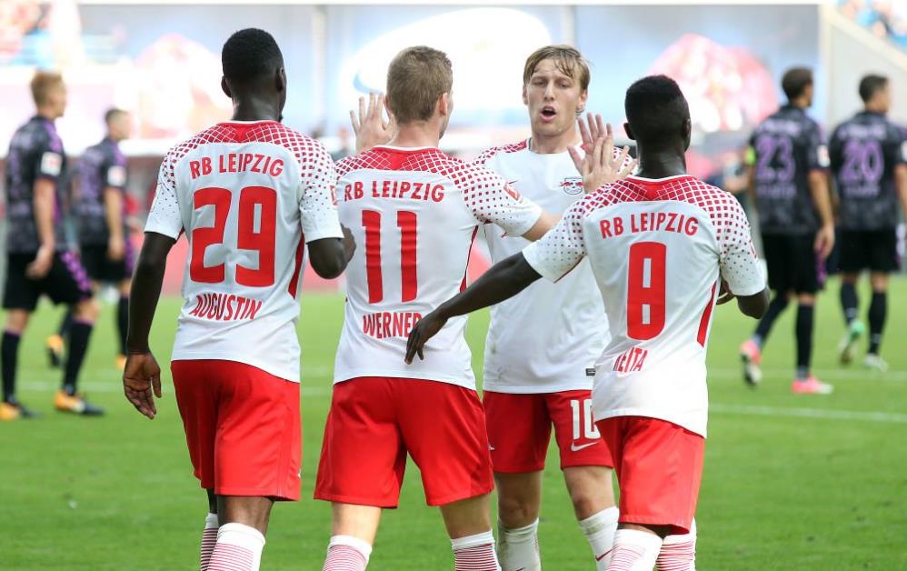 使命召唤黑色行动7动视发文感谢玩家们鞭策