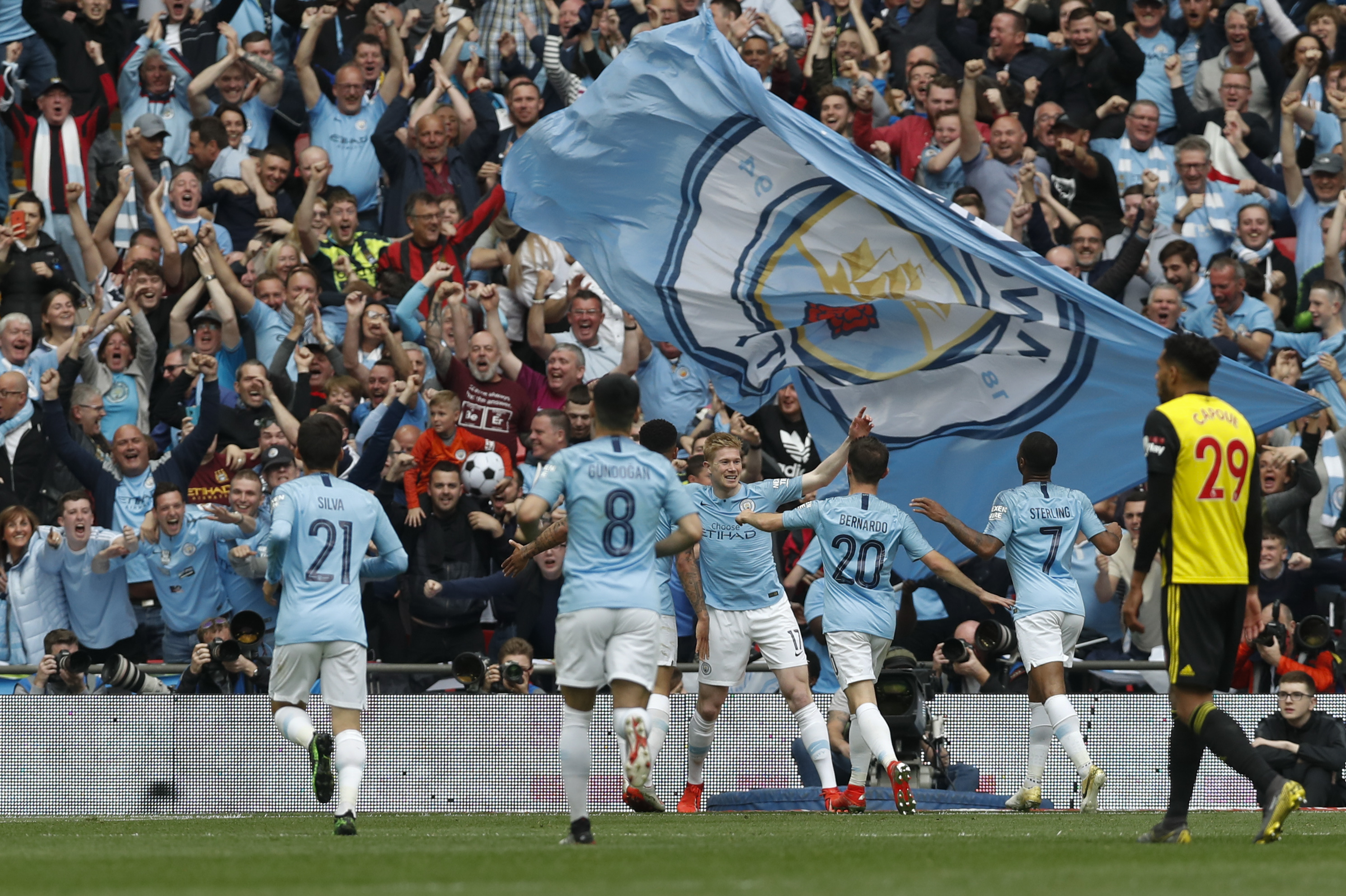 《血源》PC版画面mod发布更新 动态光影重塑雅南风光