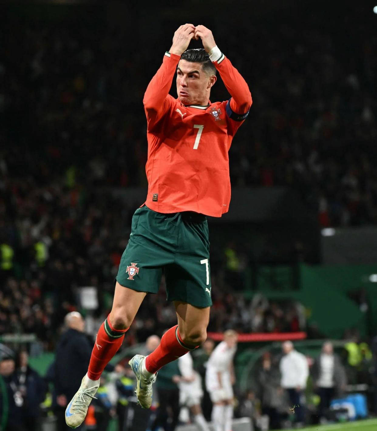 能联机合作的卡牌RPG，《地狱卡牌》今日正式登录Steam