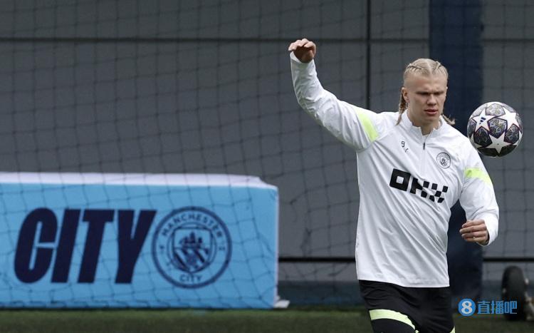 小巨人张子宇迎来WCBA首秀，替补15分6板