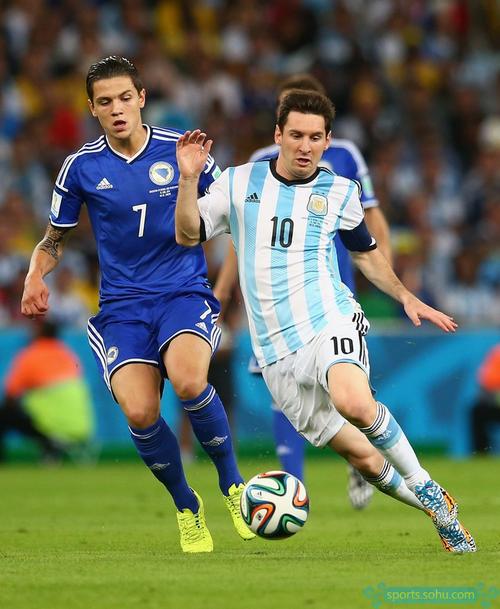 和平TV特别栏目！记者深入决赛圈，采访了几位王牌特种兵！